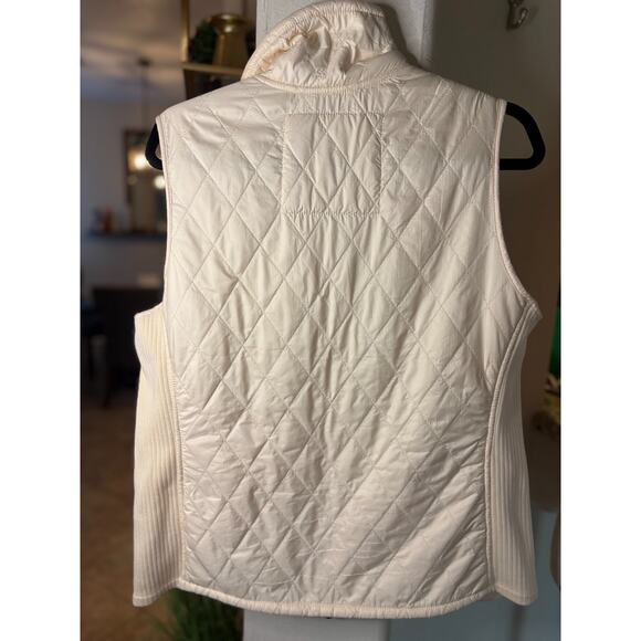 L.L Bean Cream Sherpa Lined Vest Quilted Size Large 10-16 - Picture 4 of 6